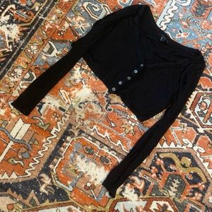 (🌼SALE 2 FOR $10🌼) Cropped Henley